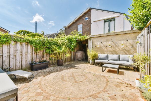 Courtyard Patio Service in Parker